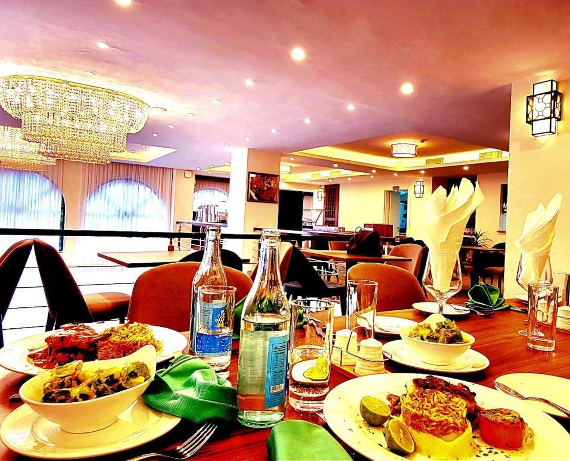 Th Bonroyal Hotel Addis Abeba Esterno foto