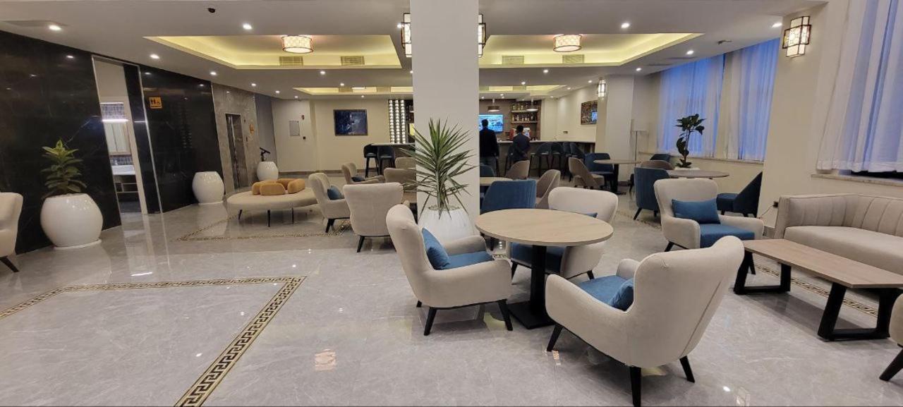 Th Bonroyal Hotel Addis Abeba Esterno foto